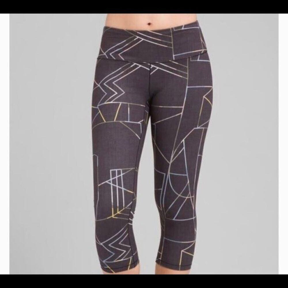NWT PRANA PILLAR PRINTED CAPRI BLACK JIGSAW SZ XS